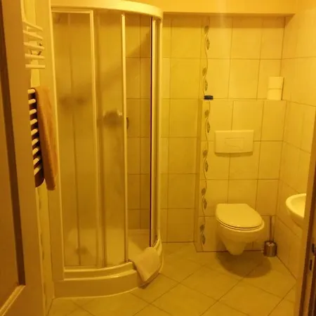 Penzion Nad Jeziorem 3*