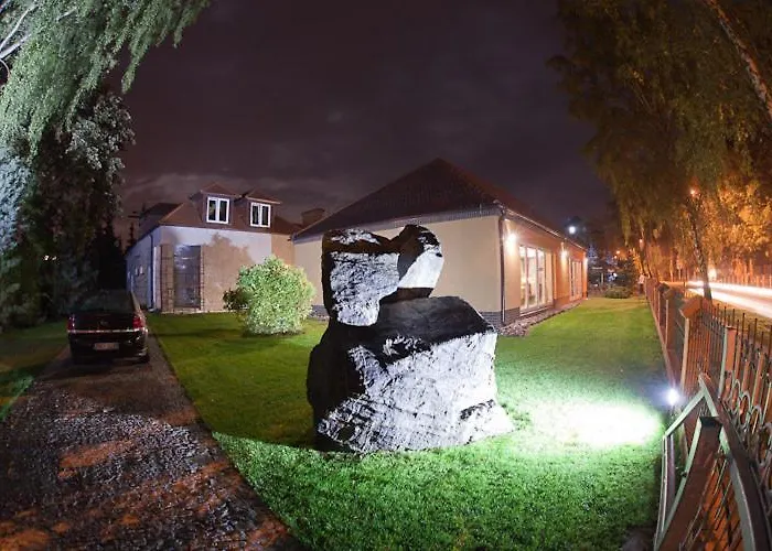 Nad Jeziorem Pensión 3*